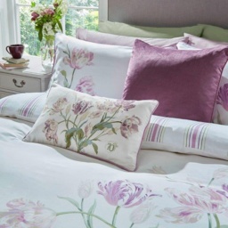 Laura Ashley Gosford Grape Pillowcase Pair - thumbnail 2