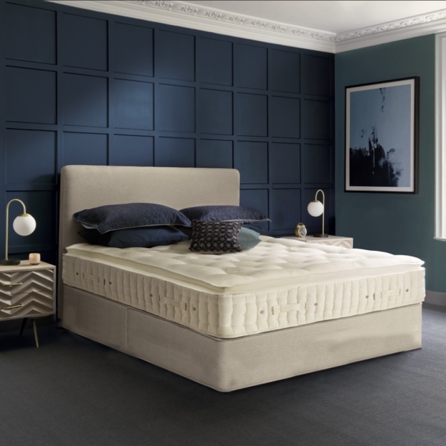 Hypnos Walbury Pillow Top Mattress and Divan Set - 90cm Single - HideAway - Platform Top - Standard Fabric - image 1
