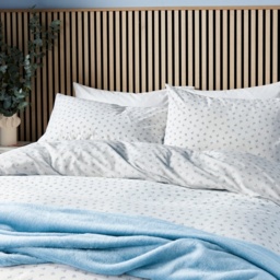 Helena Springfield Calico and Chalk Leaf Sprig Duvet Set - Blue - Double - thumbnail 2
