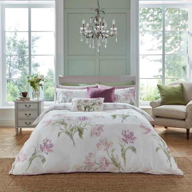Laura Ashley Gosford Grape White Duvet Cover Set - Super King - image 1