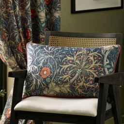 Morris and Co Seaweed Feather Rich Cushion 40x60cm - Indigo