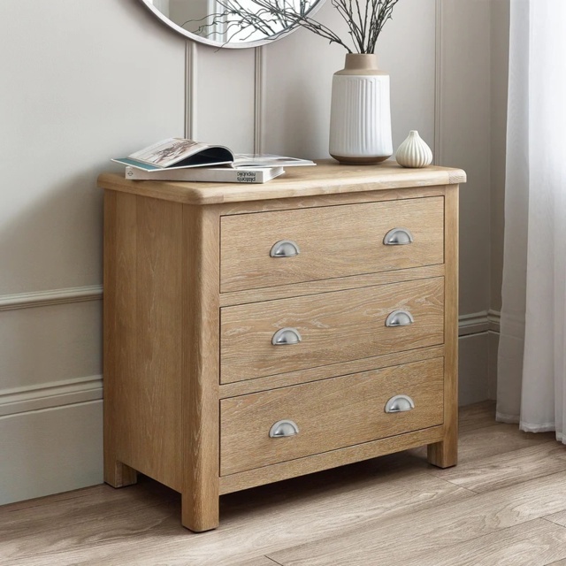 Julian Bowen Memphis 3 Drawer Chest - Limed Oak - image 1