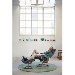 Stressless View Chair With Signature Base - Small - Batick Leather - With Footstool - thumbnail 6
