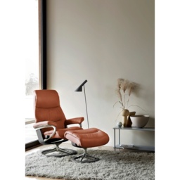Stressless View Chair With Signature Base - Small - Batick Leather - With Footstool - thumbnail 2