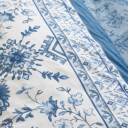 Catherine Lansfield Zoukara Floral Duvet Set - Blue - King - thumbnail 4