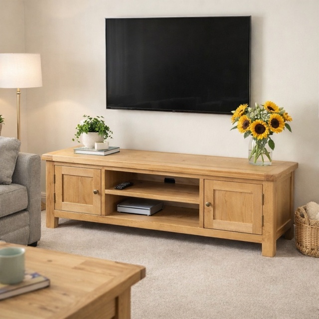 Ascot Rustic Oak Large Low Line Media Stand - image 1