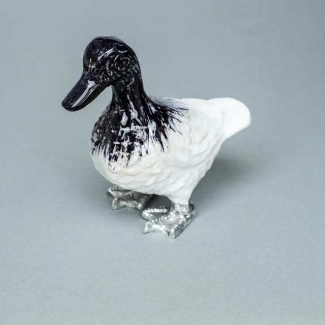 Tilnar Art Brushed White Duck - Large - image 1
