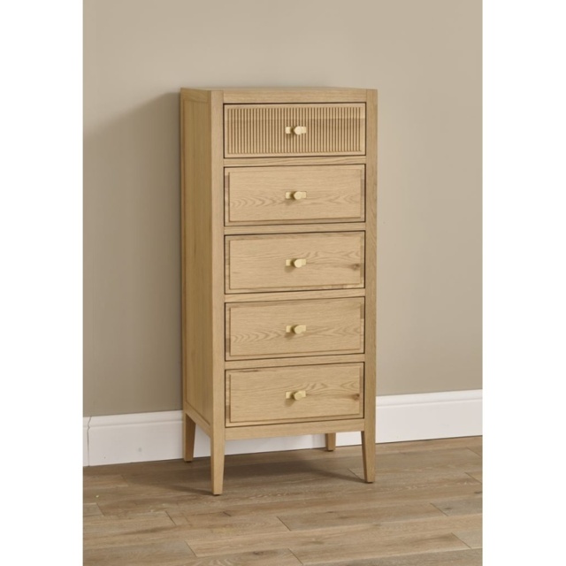 Illinois 5 Drawer Wellington Chest - Oak - image 1