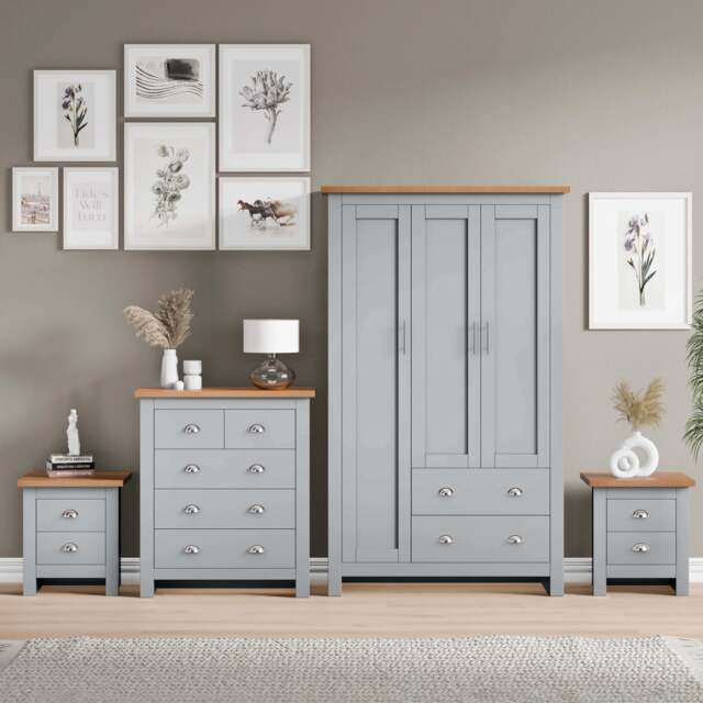 Shaker 4 Piece Bedroom Set - Wardrobe, Chest of Drawers & Bedside - Grey