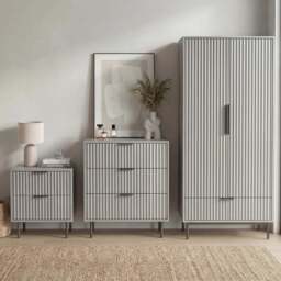 Flutrina Painted 3 Piece Bedroom Furniture Set - Grey