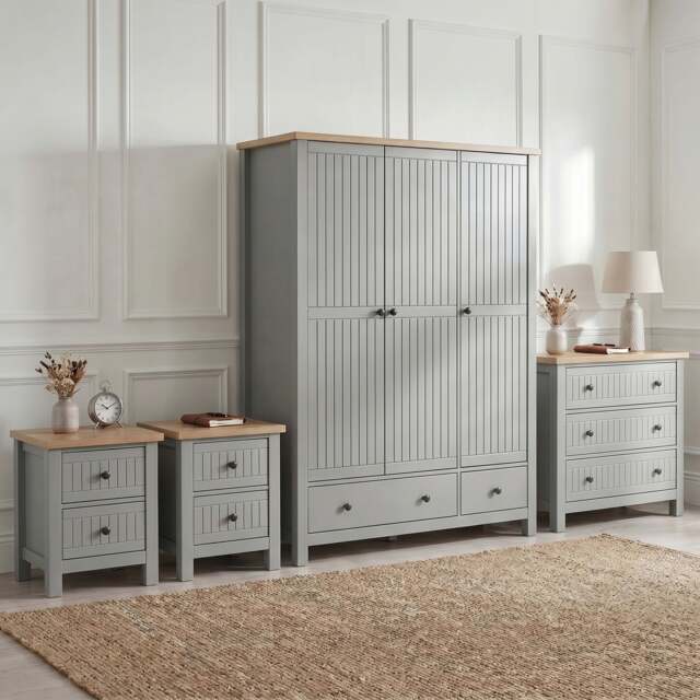 Linra Painted 4 Piece Bedroom Furniture Set Grey - Oak Top - image 1