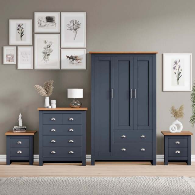 Shaker 4 Piece Bedroom Set - Wardrobe, Chest of Drawers & Bedside - Blue