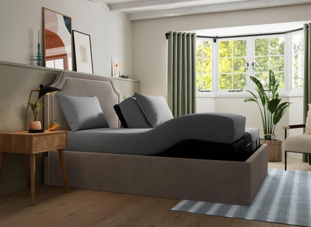 Silentnight Holden Ergomotion Adjustable Upholstered Bed Frame - 5'0 King - Grey - image 1