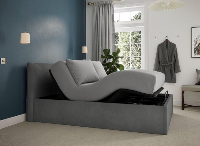Silentnight Perrie Ergomotion Adjustable Upholstered Bed Frame - 4'6 Double - Grey