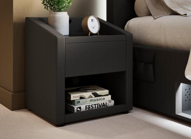 Quantum Gaming USB Charging Bedside Table - Black