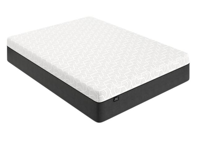 Hyde & Sleep Deluxe Ice Memory Foam Mattress - 4'6 Double