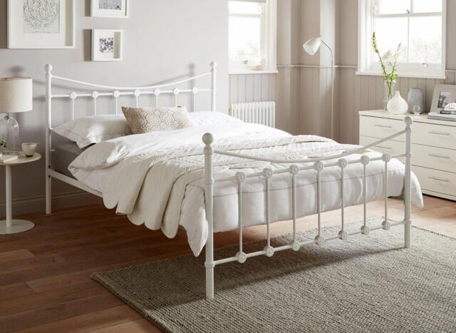 Ava Metal Bed Frame - 4'6 Double - White
