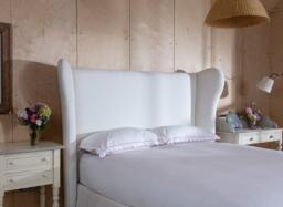 Sophie Conran Celeste Divan Bed Base and Headboard - 4'6 Double - White - thumbnail 2