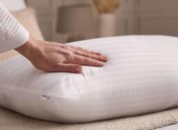 Silentnight Hotel Collection Pillow Pair - thumbnail 2
