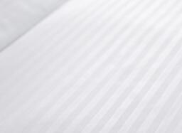 Silentnight Hotel Collection 10.5 Tog Duvet King - 5'0 King - thumbnail 2