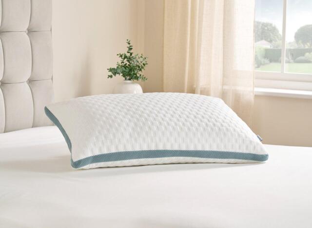 Silentnight SleepResponse™ Support Memory Pillow - image 1