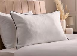 Silentnight Hotel Collection Prestige Pillow
