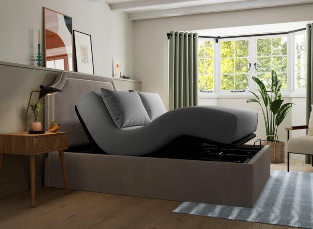 Silentnight Holden Ergomotion Adjustable Upholstered Bed Frame - 5'0 King - Grey - image 1