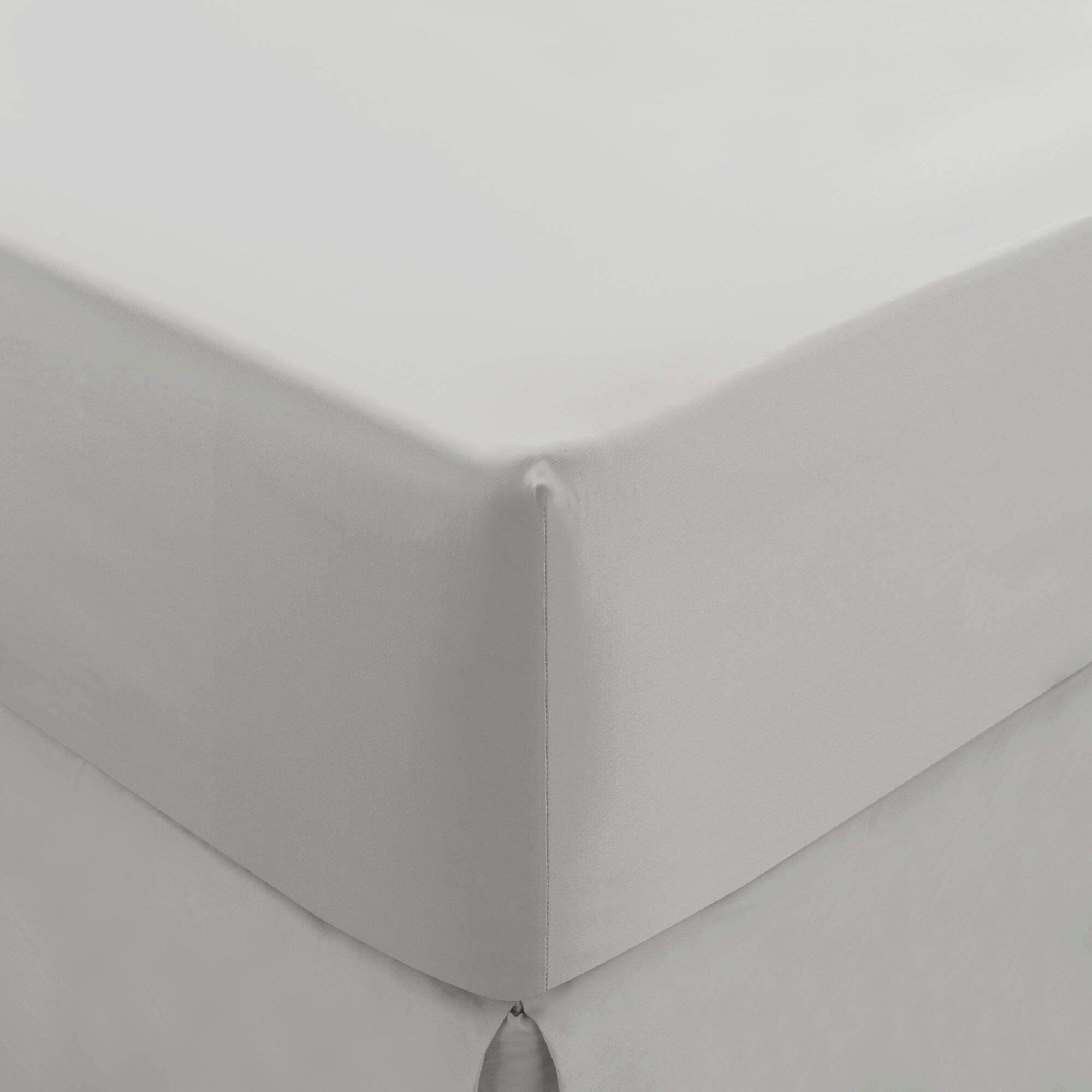 Dorma 300 Thread Count 100% Cotton Sateen Plain Fitted Sheet White