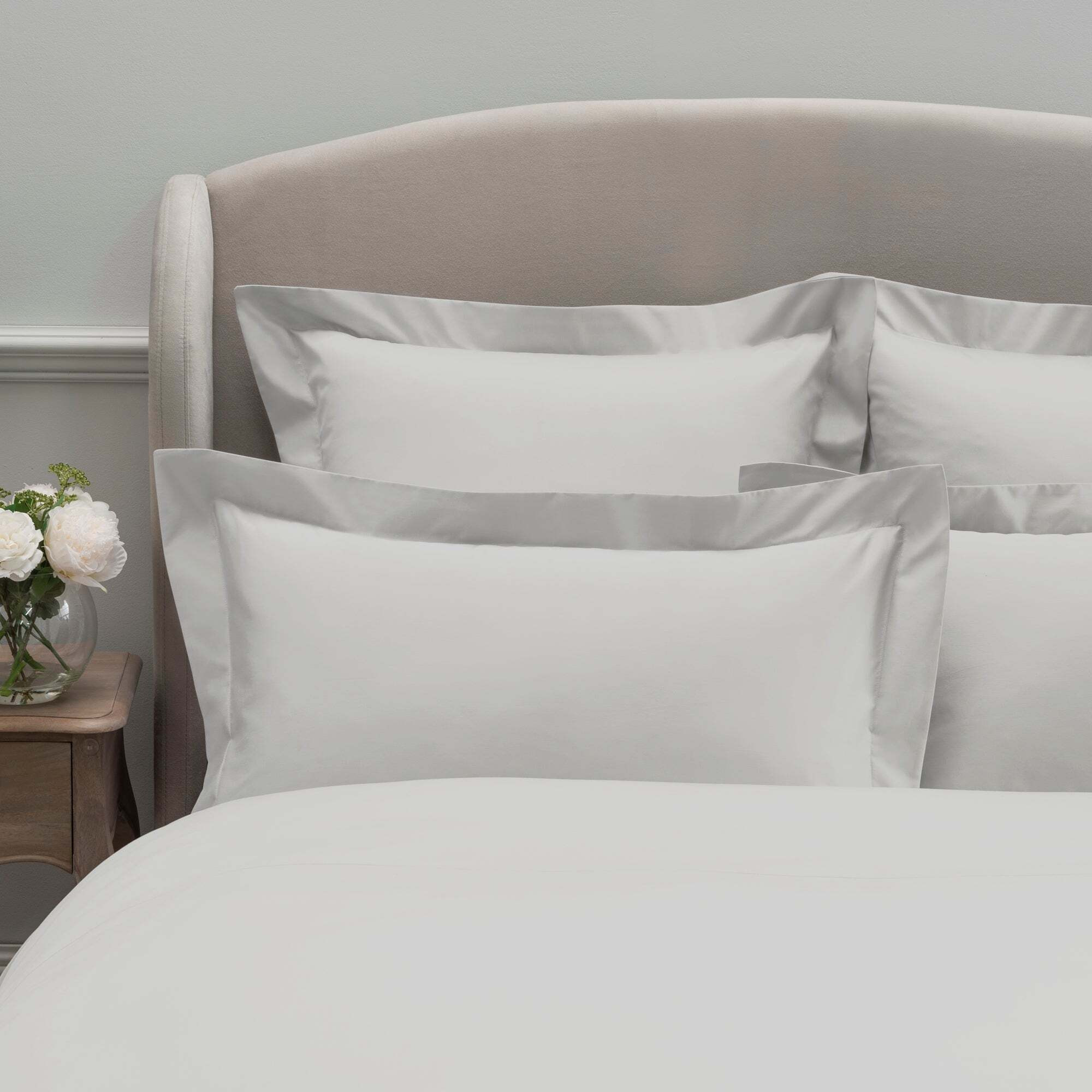 Dorma 300 Thread Count 100% Cotton Sateen Plain Oxford Pillowcase White