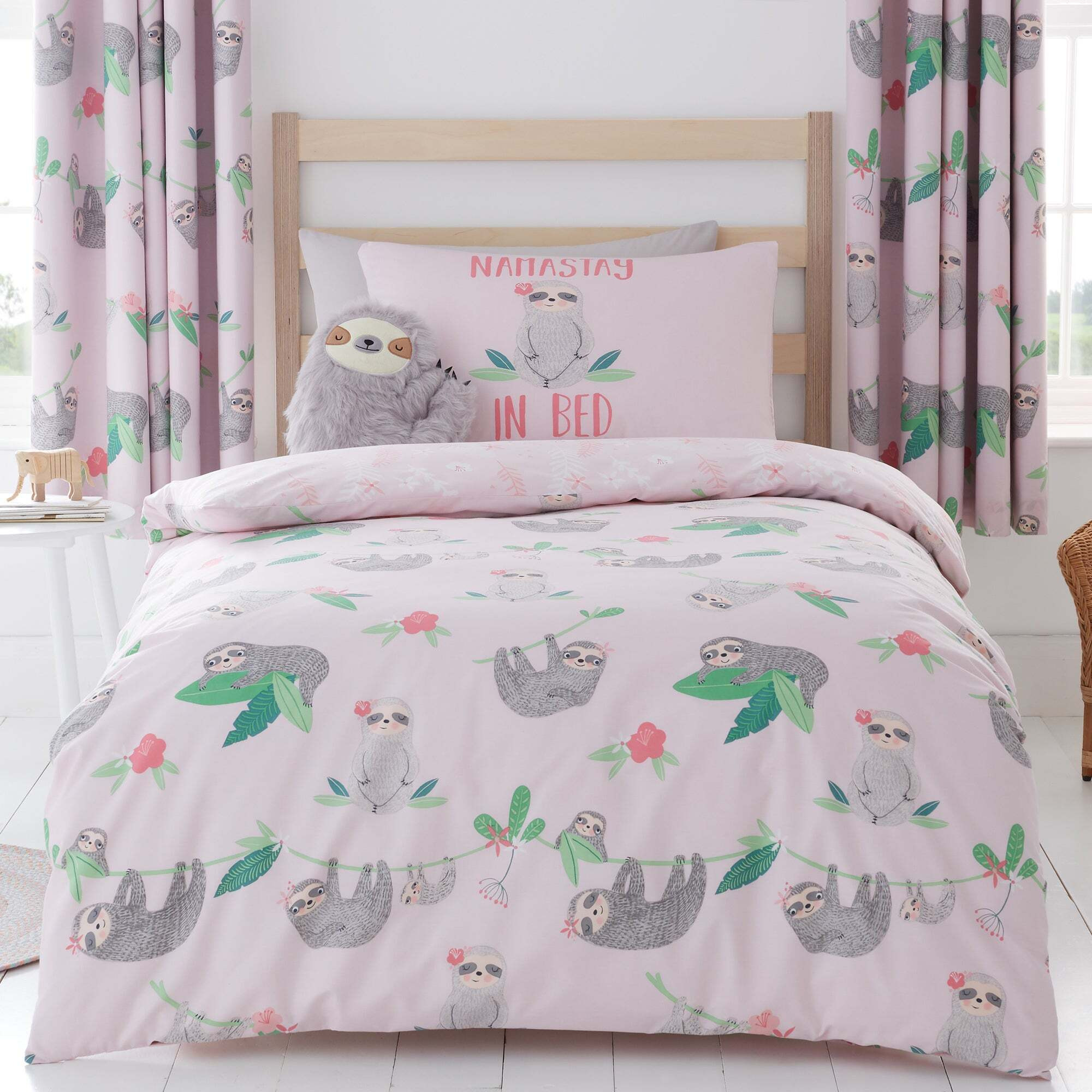 Pink Pretty Sloth Duvet Cover and Pillowcase Set Pink, Green and White