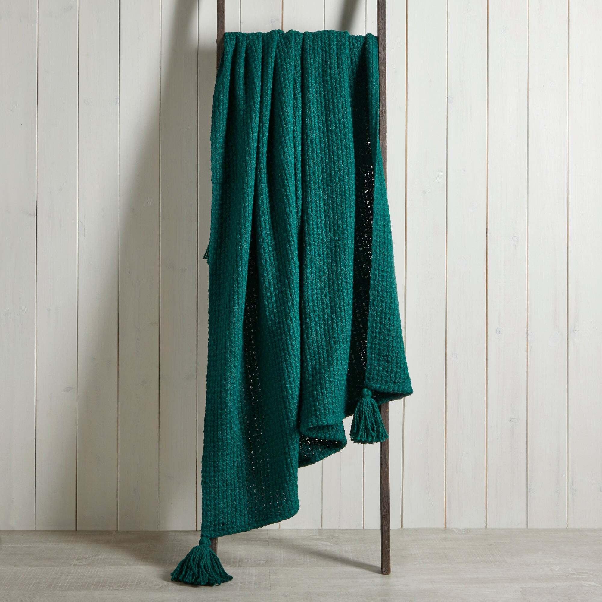 Ludlow Cotton 130cm x 180cm Throw Green by Dunelm