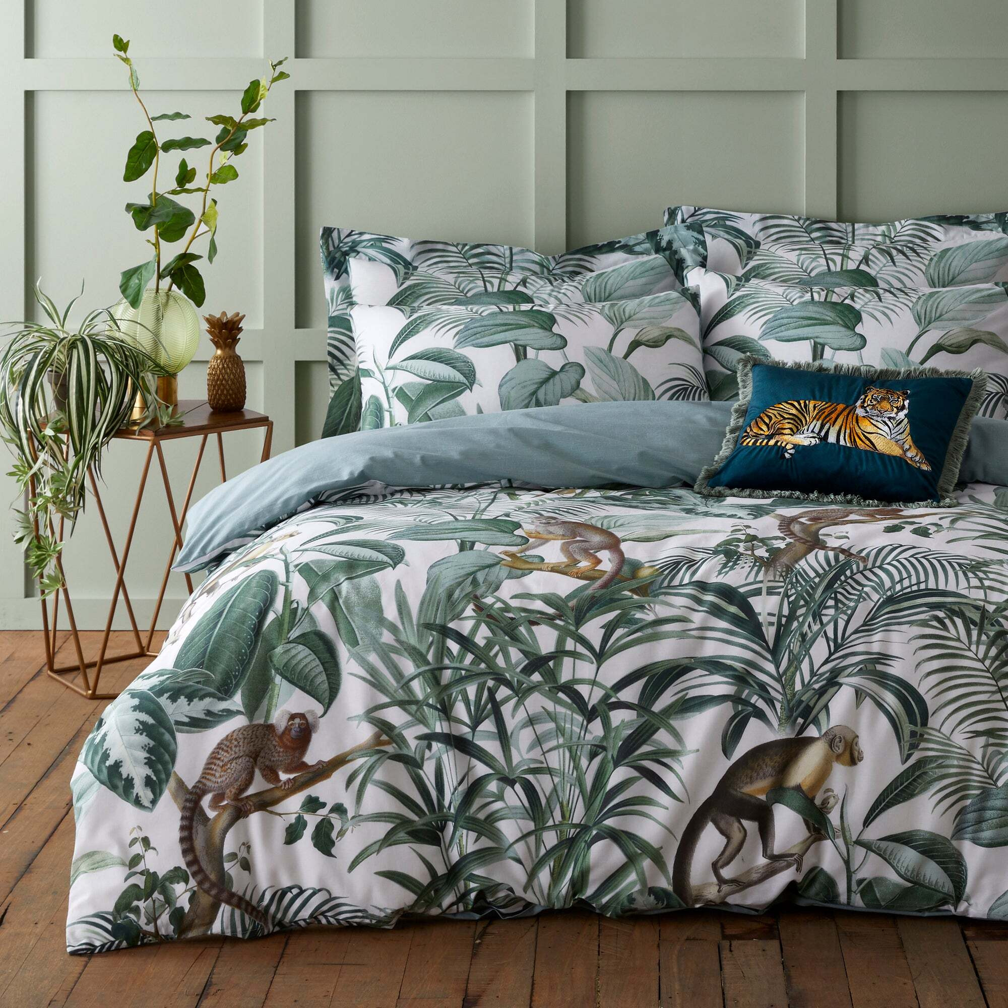 Jungle Green 100% Cotton Reversible Duvet Cover and Pillowcase Set Green, White and Yellow