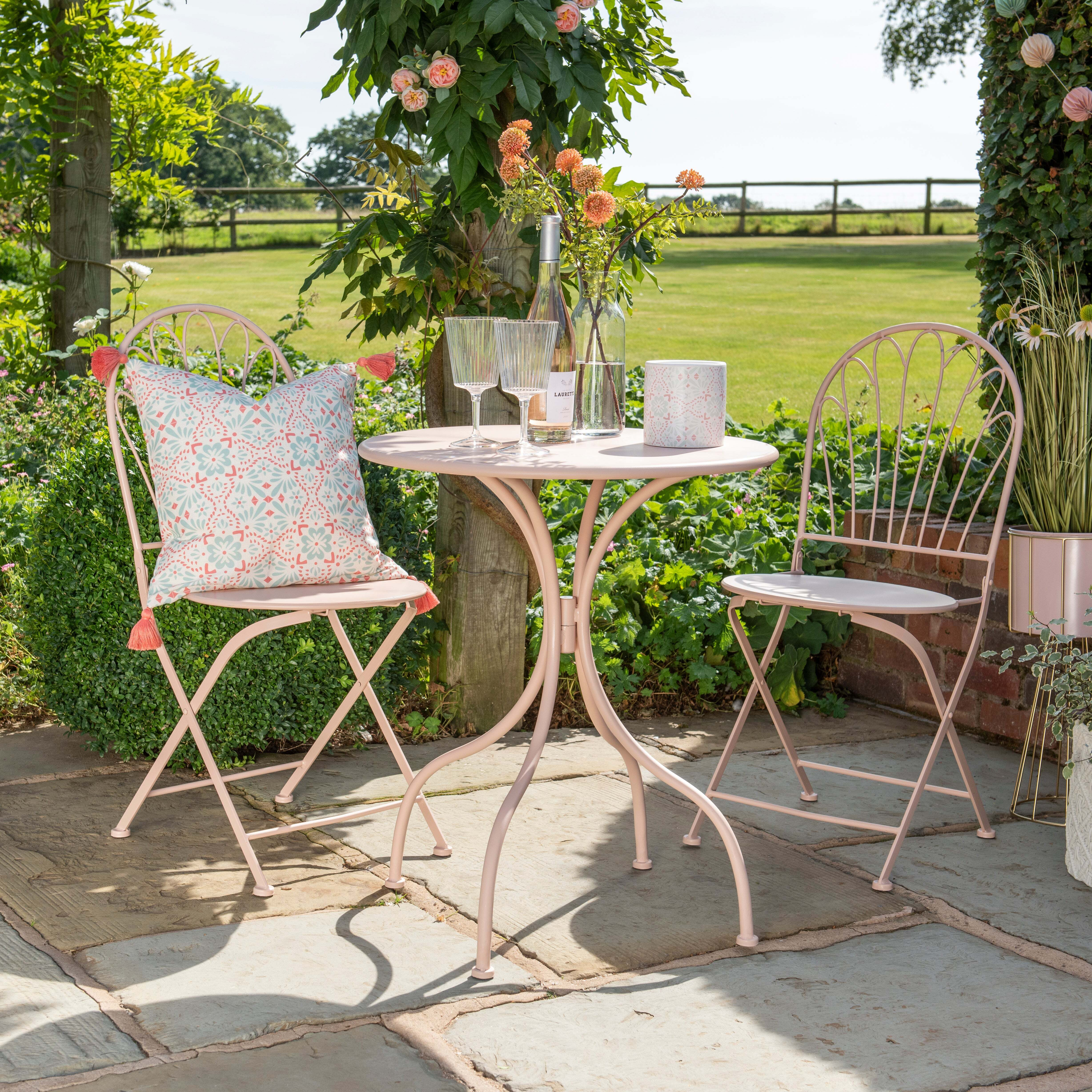 Garden Furniture Pink Table And Chairs Scalloped Pink Seater Metal