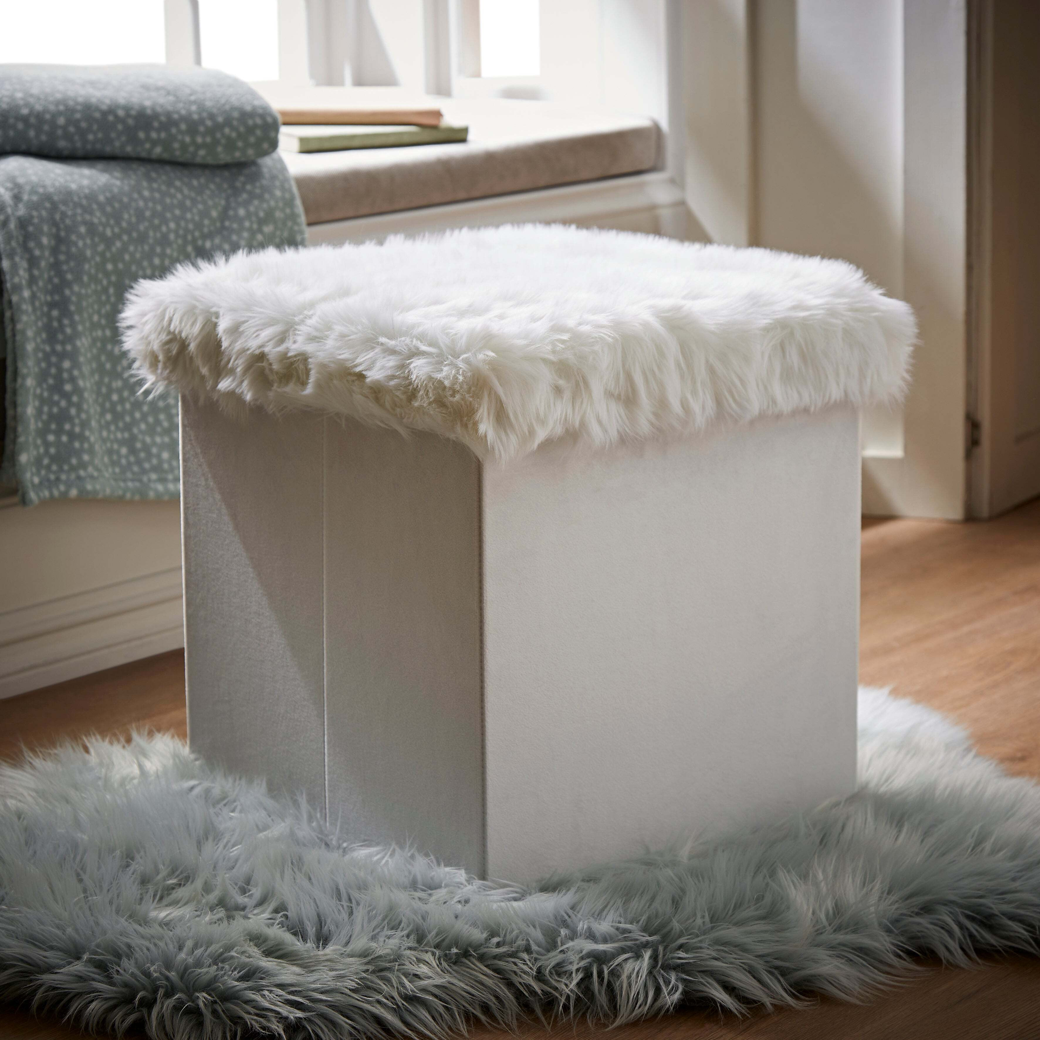 Snowball Faux Fur Foldable Storage Cube White