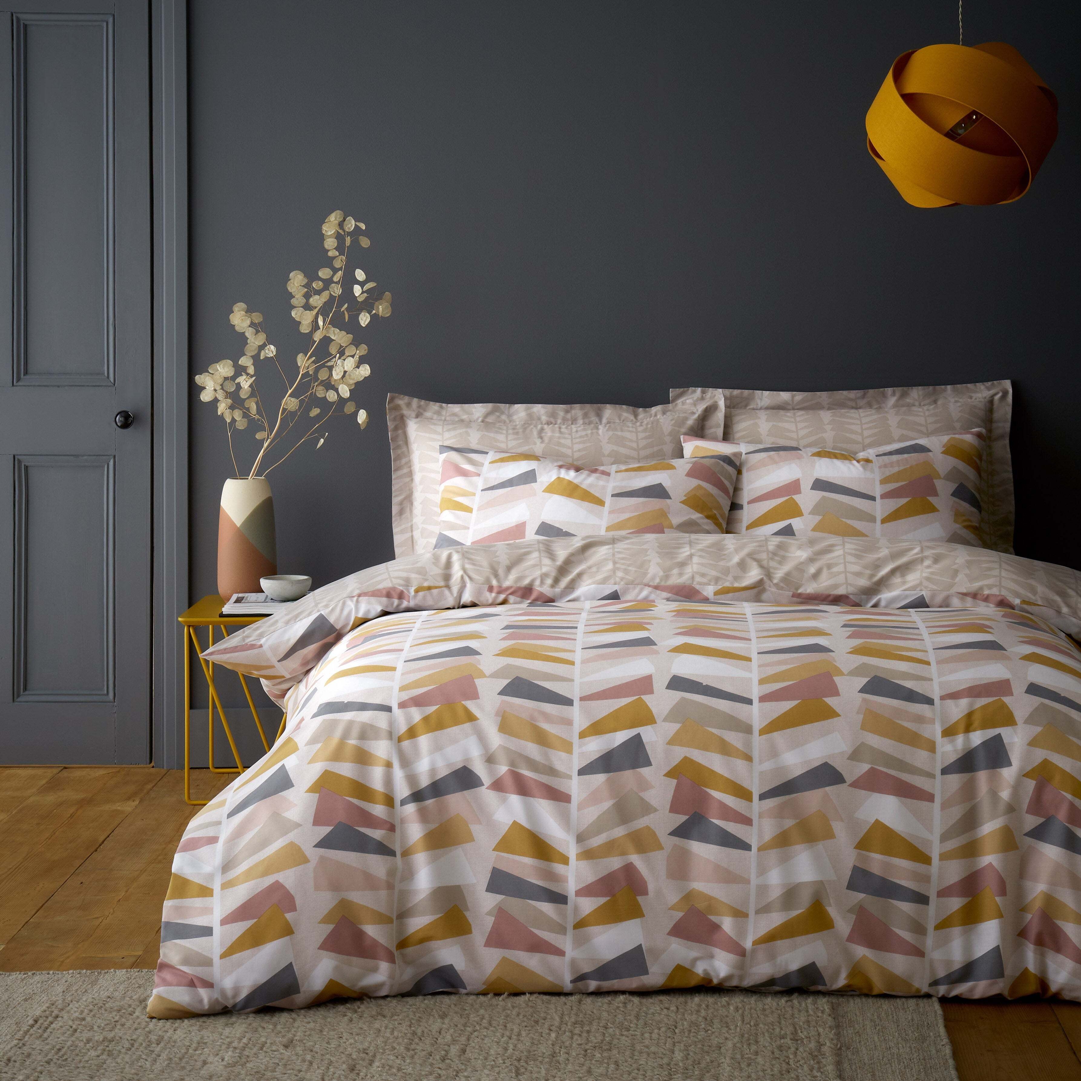 Axel Leaf Ochre Duvet Cover and Pillowcase Set White/Yellow