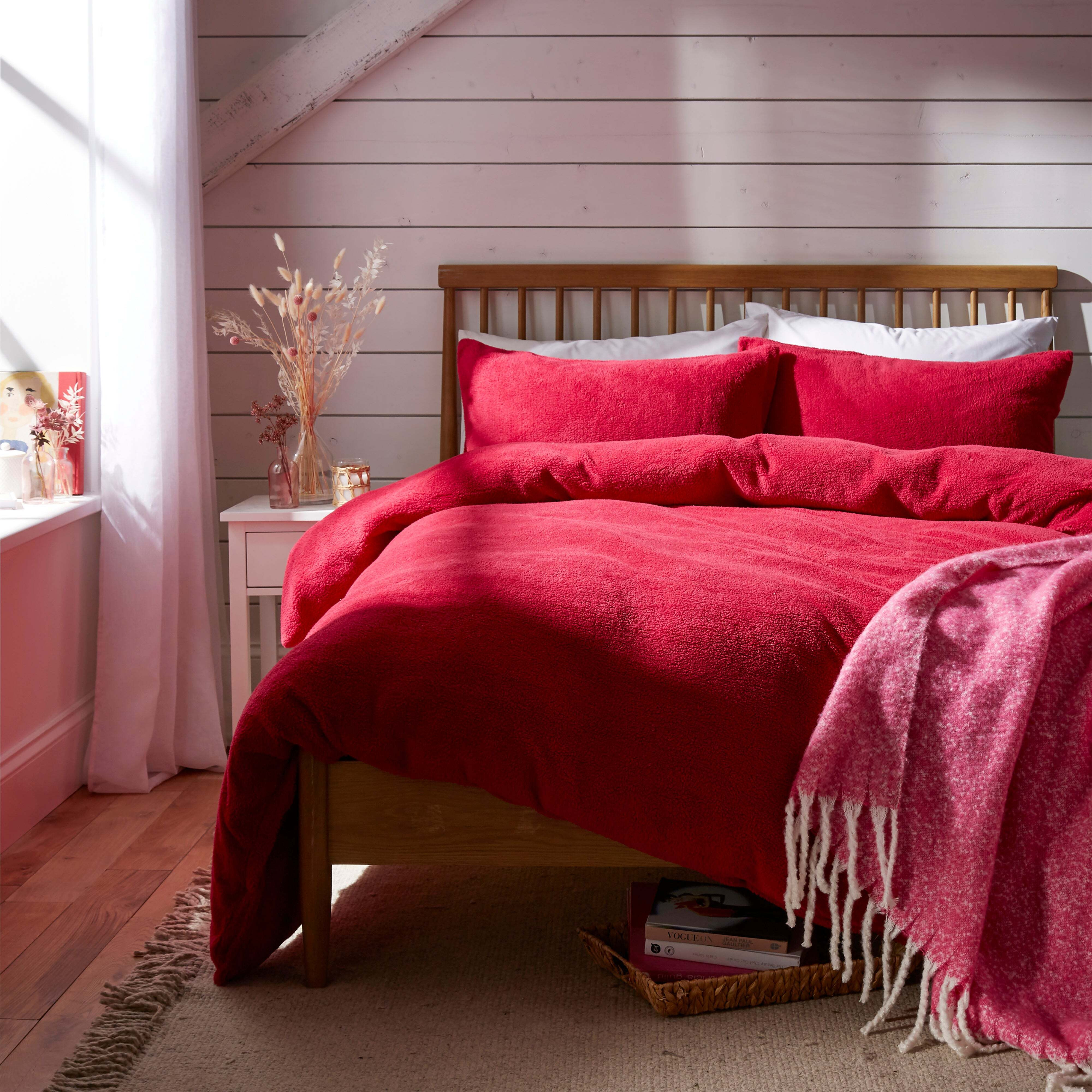 Dunelm Teddy Hot Pink Duvet Cover and Pillowcase Set, Size: Double Hot Pink