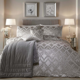 Catherine Lansfield Luxe Palm Jacquard Double Duvet Cover Set with  Pillowcases Silver Grey Gold : : Home & Kitchen