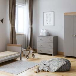 Little Acorns Classic Oak Effect Cot Bed - thumbnail 6
