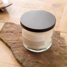 Black Pepper and Sandalwood Candle - thumbnail 4