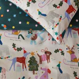 Christmas Dogs Duvet Cover & Pillowcase Set - thumbnail 3