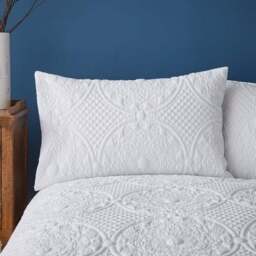 Mandalay Duvet Cover and Pillowcase Set - thumbnail 2