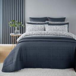 Indus Geo Jacquard 100% Cotton Duvet Cover and Pillowcase Set - thumbnail 6