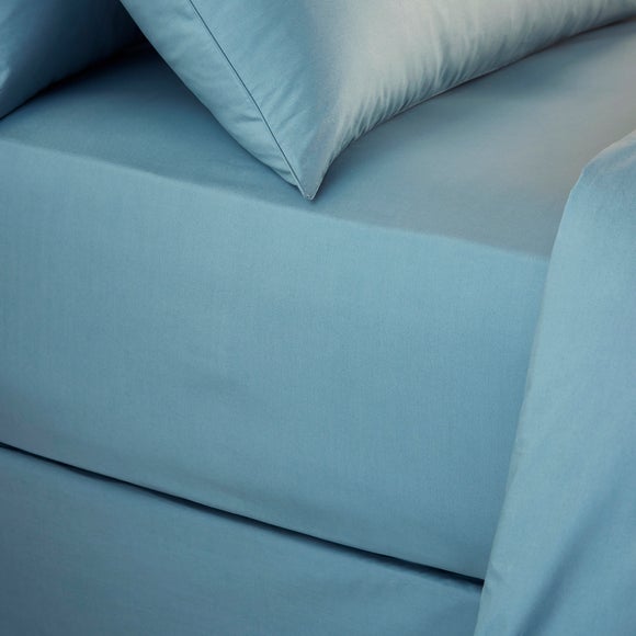 100% Egyptian Cotton 220 Thread Count True Grip® Fitted Sheet - image 1