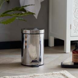 Bathroom Basics 3-Litre Silver Pedal Bin - thumbnail 1