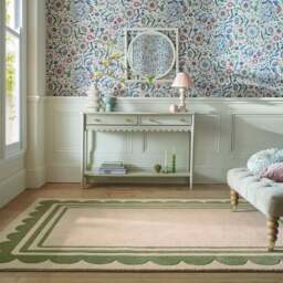 Lois Scallop Border Wool Rug - thumbnail 1