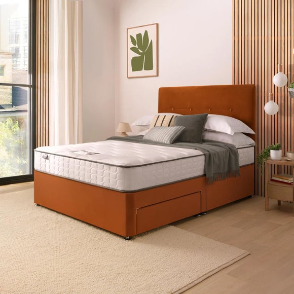 Silentnight Divan Bed With Francisco Velvet Headboard and 800 Pocket Sprung Mattress - image 1