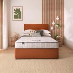Silentnight Divan Bed With Francisco Velvet Headboard and 800 Pocket Sprung Mattress - thumbnail 2
