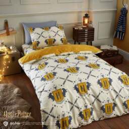 Harry Potter Hufflepuff Reversible Duvet Cover and Pillowcase Set - thumbnail 2
