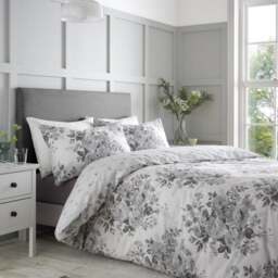 Catherine Lansfield Elinda Floral Duvet Cover and Pillowcase Set - thumbnail 1