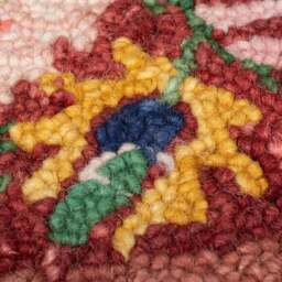 Hani Floral Wool Rug - thumbnail 2